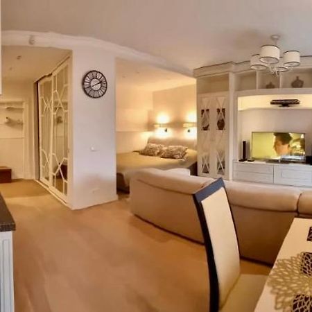 Cozy Studio Apartment In The Center Of Рига Екстер'єр фото