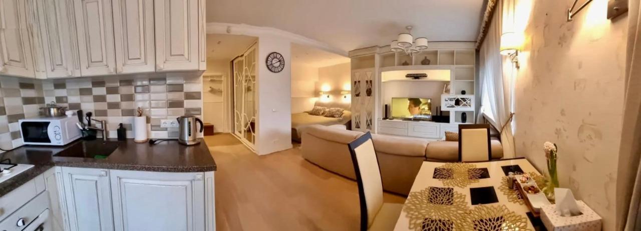 Cozy Studio Apartment In The Center Of Рига Екстер'єр фото